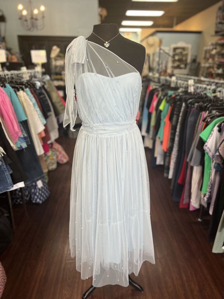 Arula for Xquisite You Gown NWT ($149) – Agape Chic Consignment Boutique
